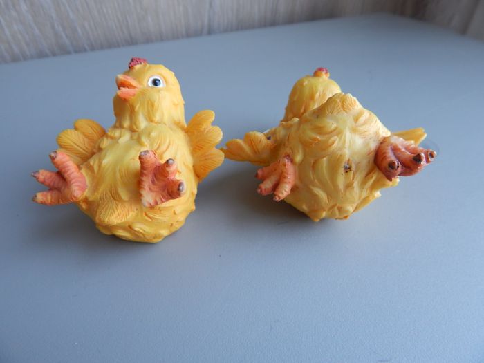 statues poussins - photo numéro 3