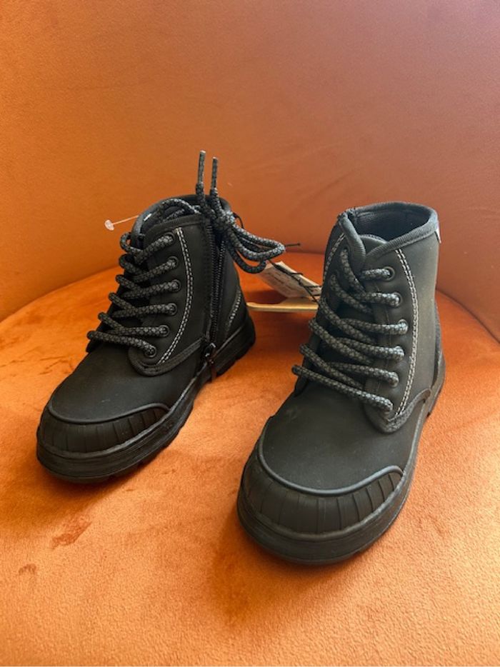 Chaussures garçon 26 - photo numéro 4