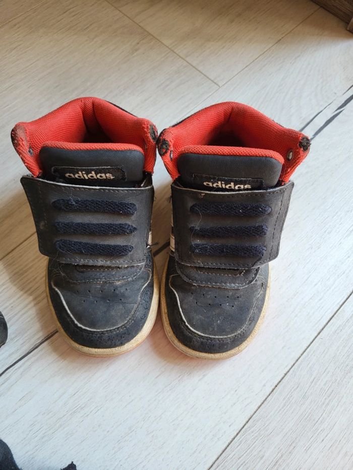 Lot de 3 paires de baskets garçon p.22 - photo numéro 2
