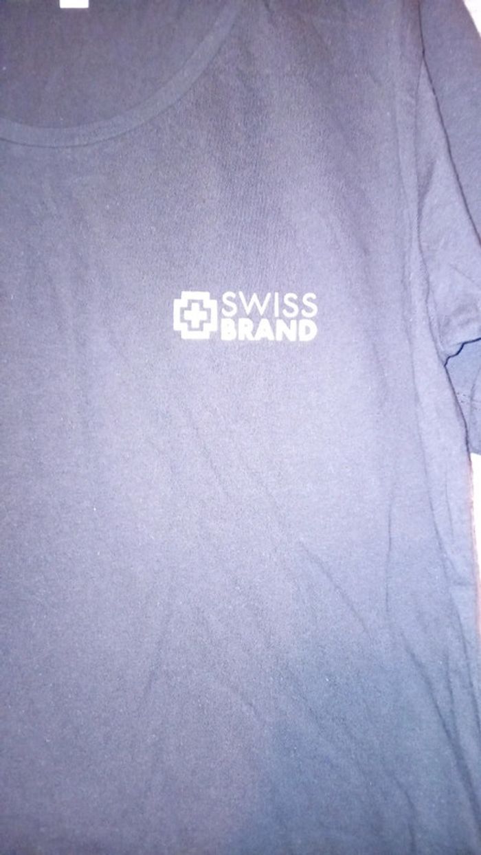 Tee shirt - photo numéro 2