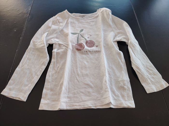 Lot t-shirt et pull à capuche - photo numéro 10