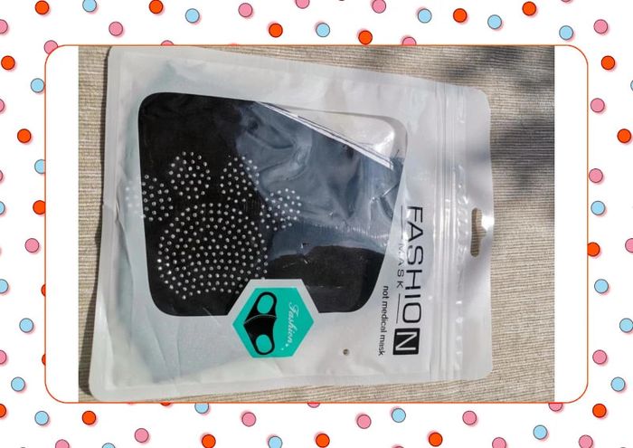 Masque Déguisement Noir Pattes de Chat ou Chien en strass - photo numéro 6