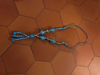 Collier vintage bleu