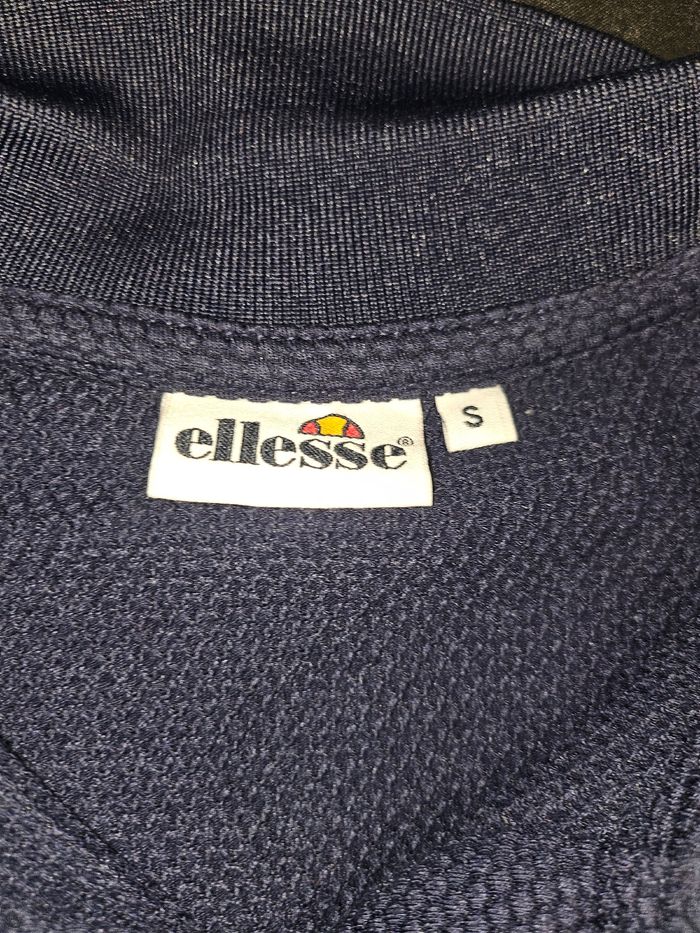 Haut ellesse - photo numéro 5