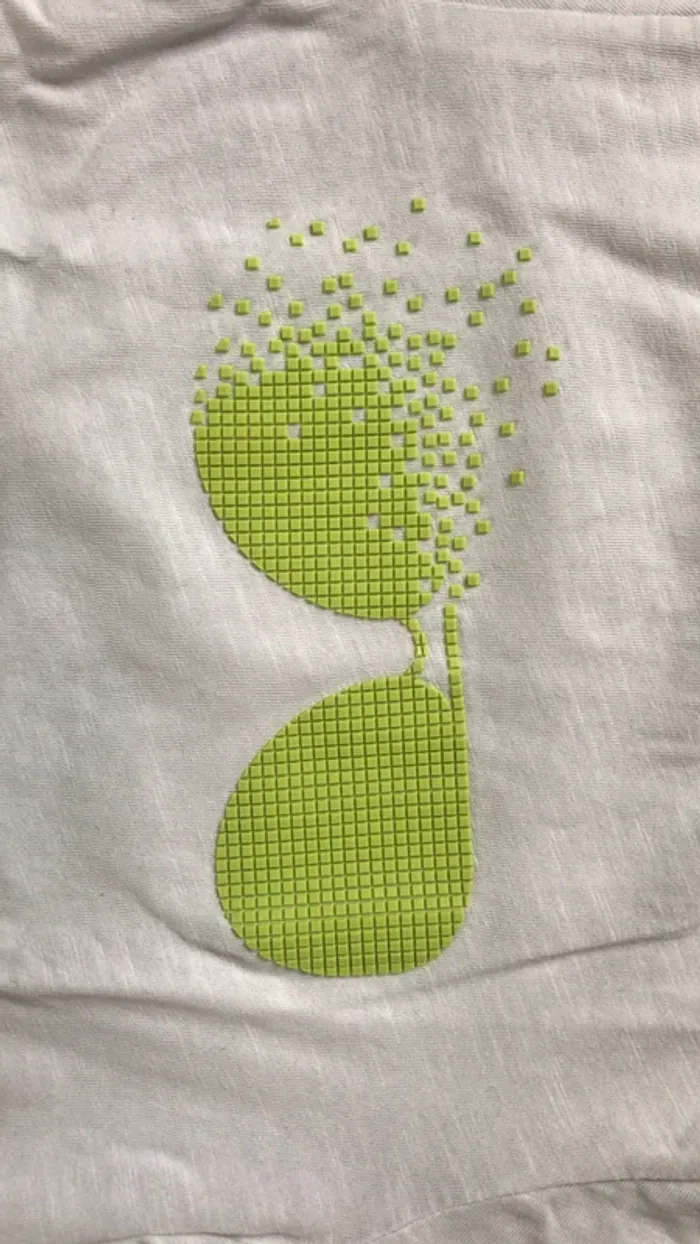 Tee-shirts lunette pixels - photo numéro 2