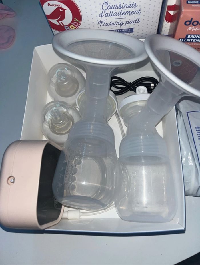Lot tire lait + accessoires allaitement neuf - photo numéro 2