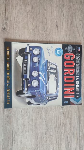 Fascicule numéro 9 n°9 seul sans pièce Renault R8 Gordini 1/8 1/8ème Eaglemoss collections #D08