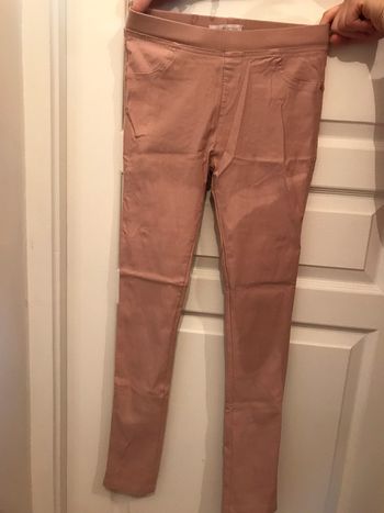 Pantalon style legging couleur peau taille 36