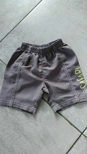 Short gris 6 mois
