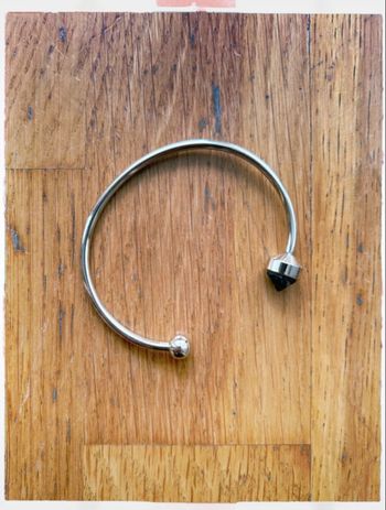 #005 Bracelet &Others Stories