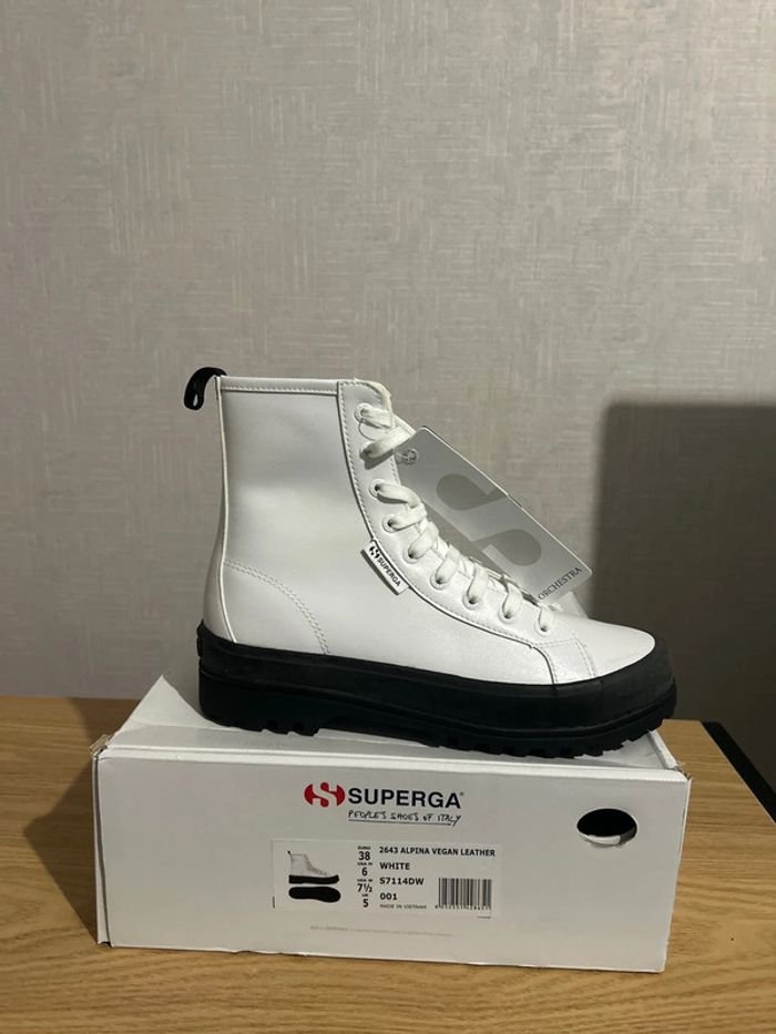 Bottines blanches Superga 2643 Alpina Vegan 🌱 leather 38