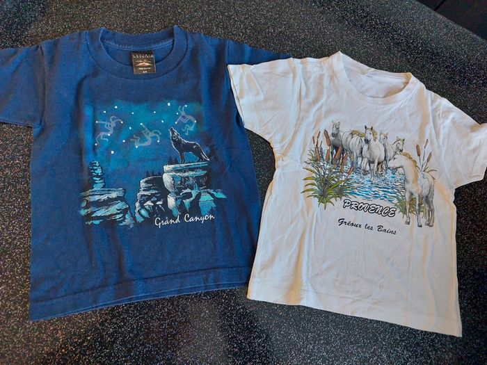 Ensemble 2 tee shirt 4 ans