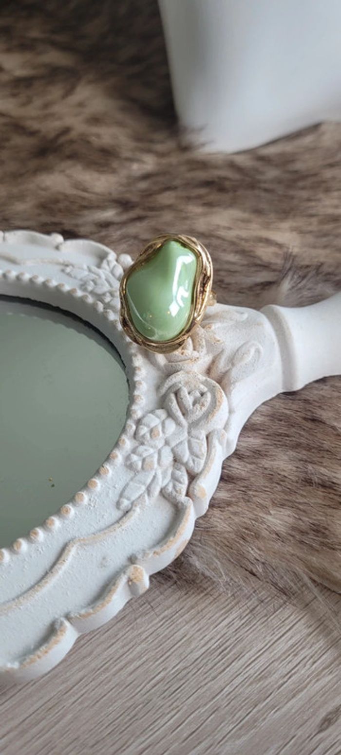 Jolie bague ajustables Parfait état verte et doré - photo numéro 2
