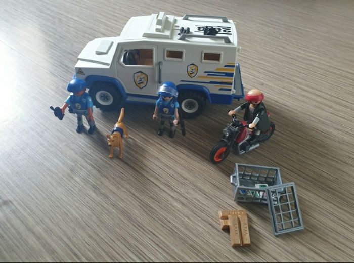 Playmobil