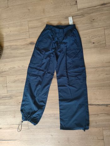 Pantalon parachute neuf Hollister 