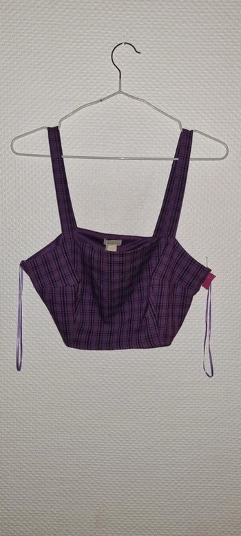 Crop top neuf taille 38 / M Pull & Bear