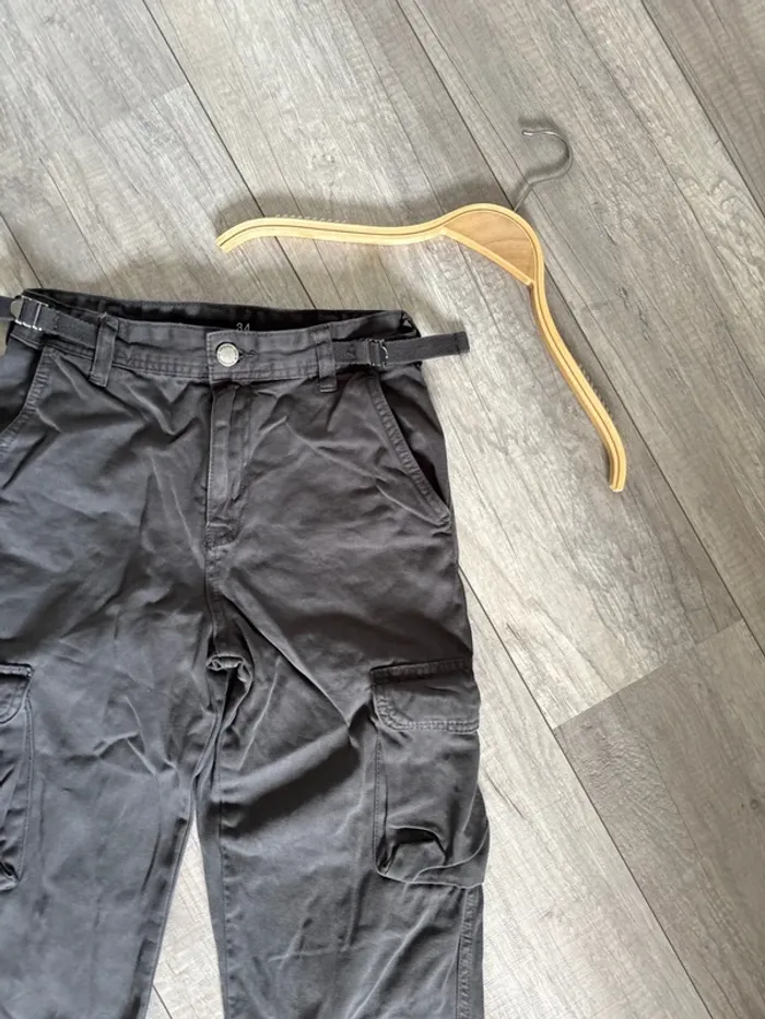 cargo stradivarius - photo numéro 2