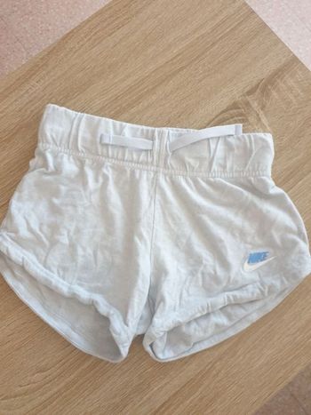 Nike short