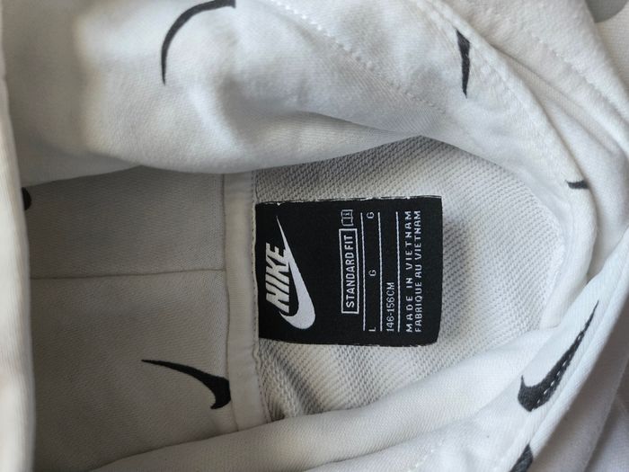 Sweat Nike 14 ans - photo numéro 4