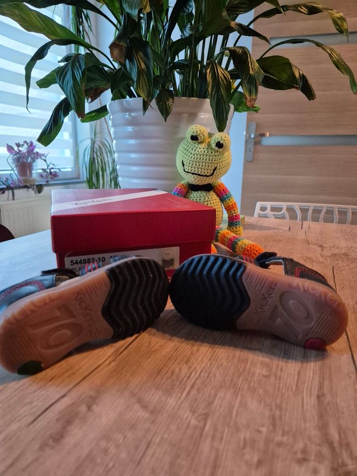 Sandales bébé KICKERS p.21 - photo numéro 2