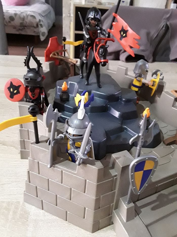 Playmobil chevalier - photo numéro 3