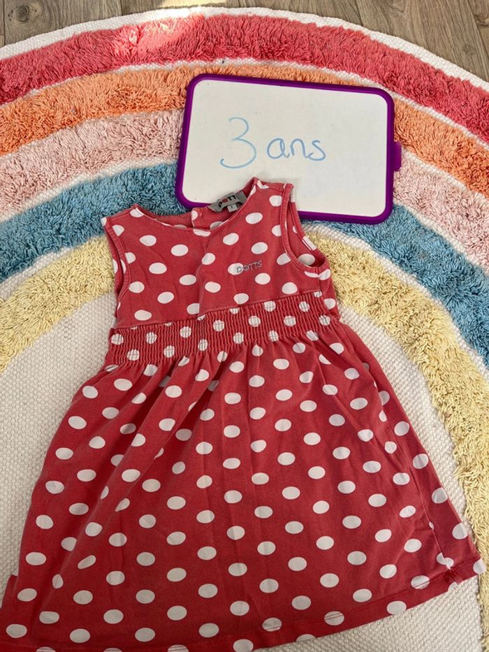 Robe à pois dotts