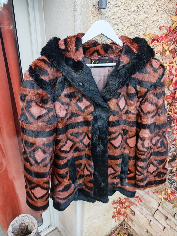 Manteau en Fourrure de LAPIN - photo numéro 2