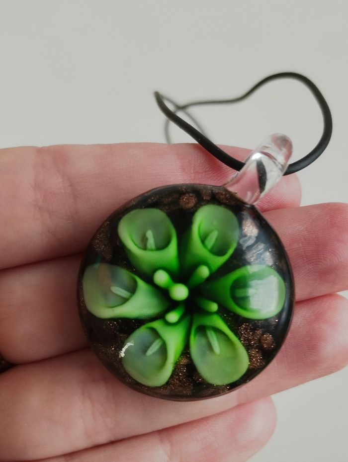 Collier en verre