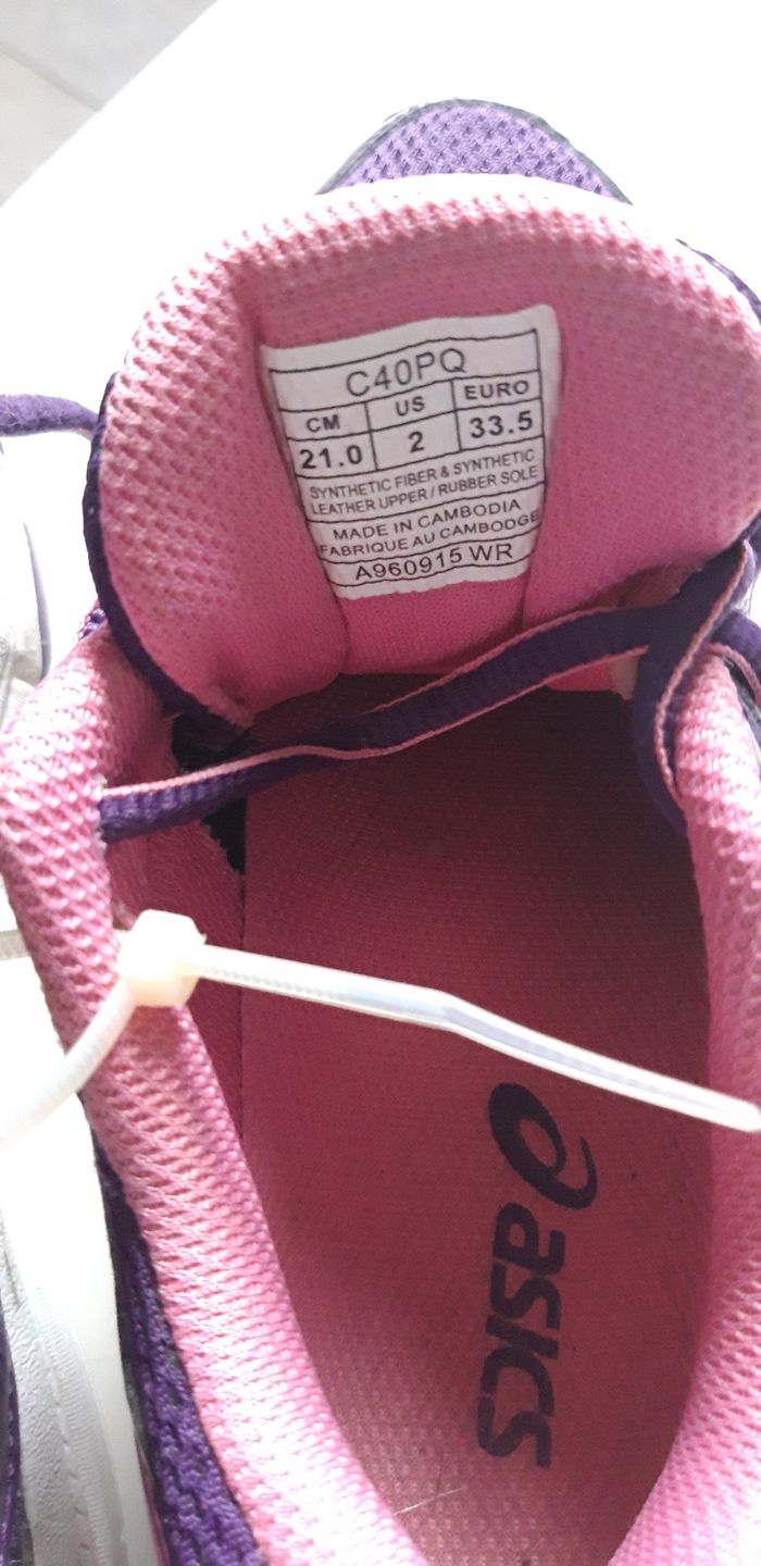 Basket fille Asics T33.5 - photo numéro 2