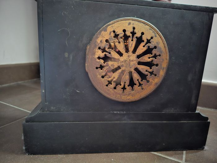 Pendule ancienne - photo numéro 2