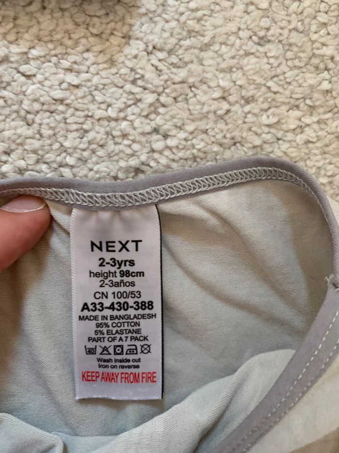 4 petites culottes 3 ans / Next - photo numéro 4