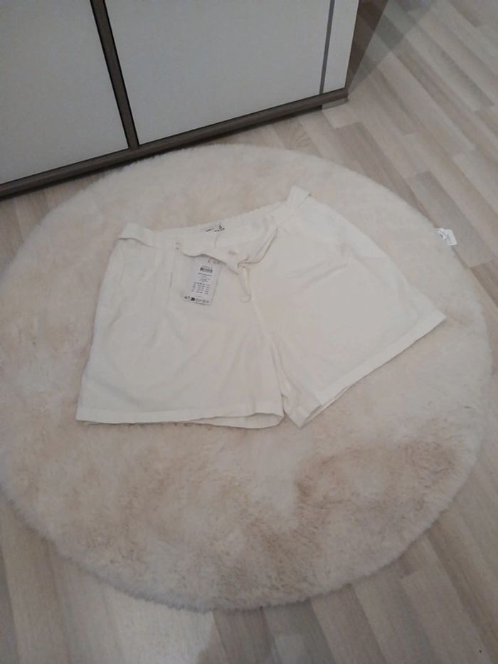short name it 14ans taille S