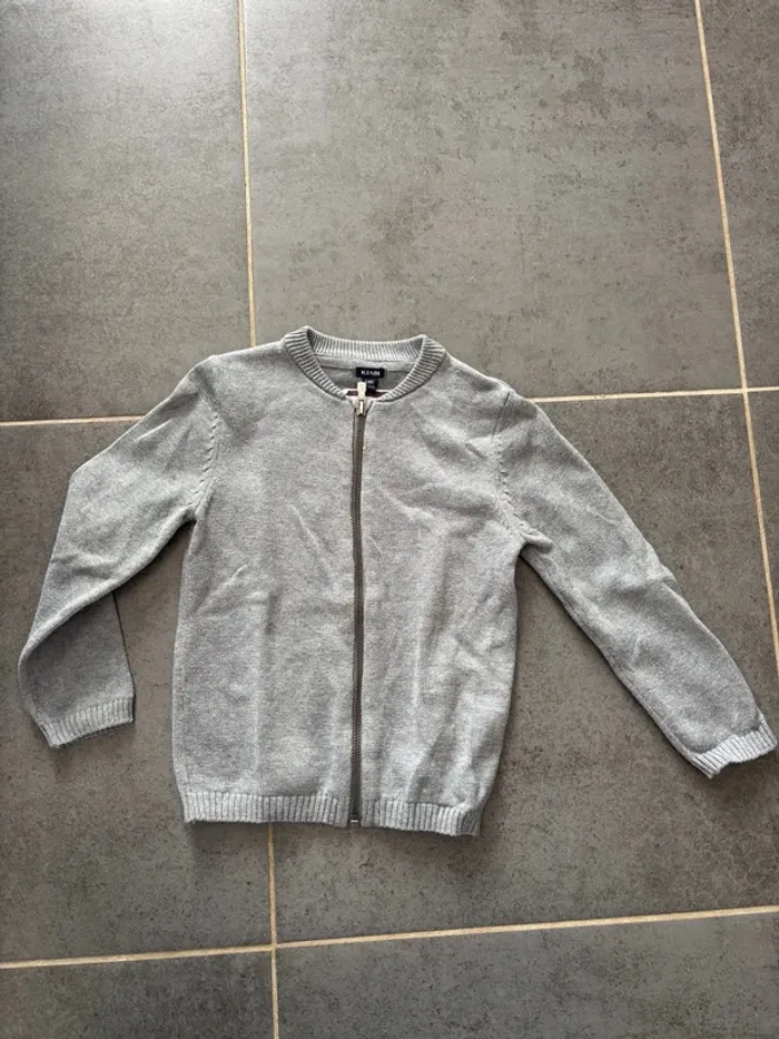 Gilet gris