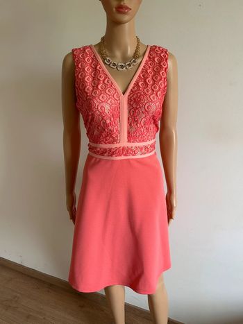 Robe rose corail neuve sans manches Jus d’Orange taille 4 (valeur 75€)