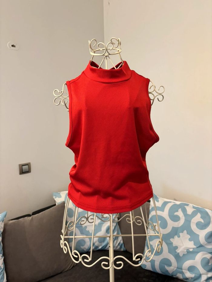 Top rouge