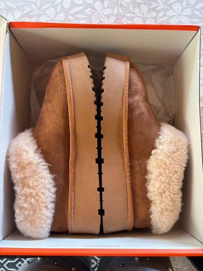 Chaussures fourrées camel Refresh (pointure 39) - photo numéro 3