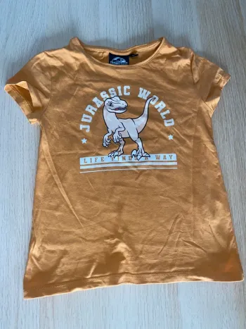 T-shirt dinosaure Jurassic park world dinosaure 6 7 8 ans moutarde