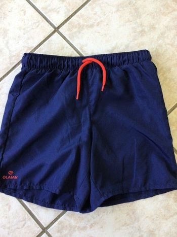 Short de bain garçon 8-9 ans