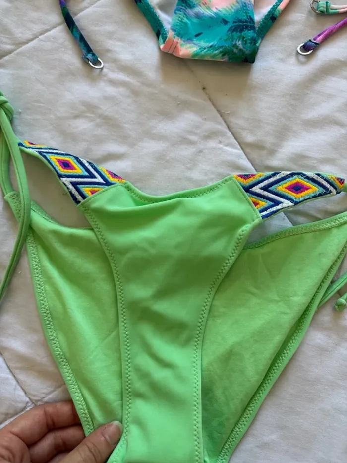 Lot 4 maillots de bain bikini bas et haut fluo multicolore Penti Ardene taille XS/34 neuf - photo numéro 10