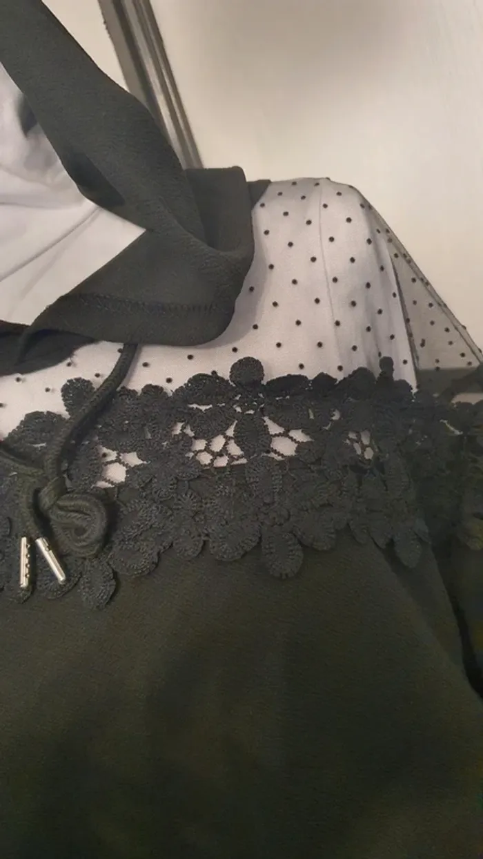 Blouse à capuche - photo numéro 2