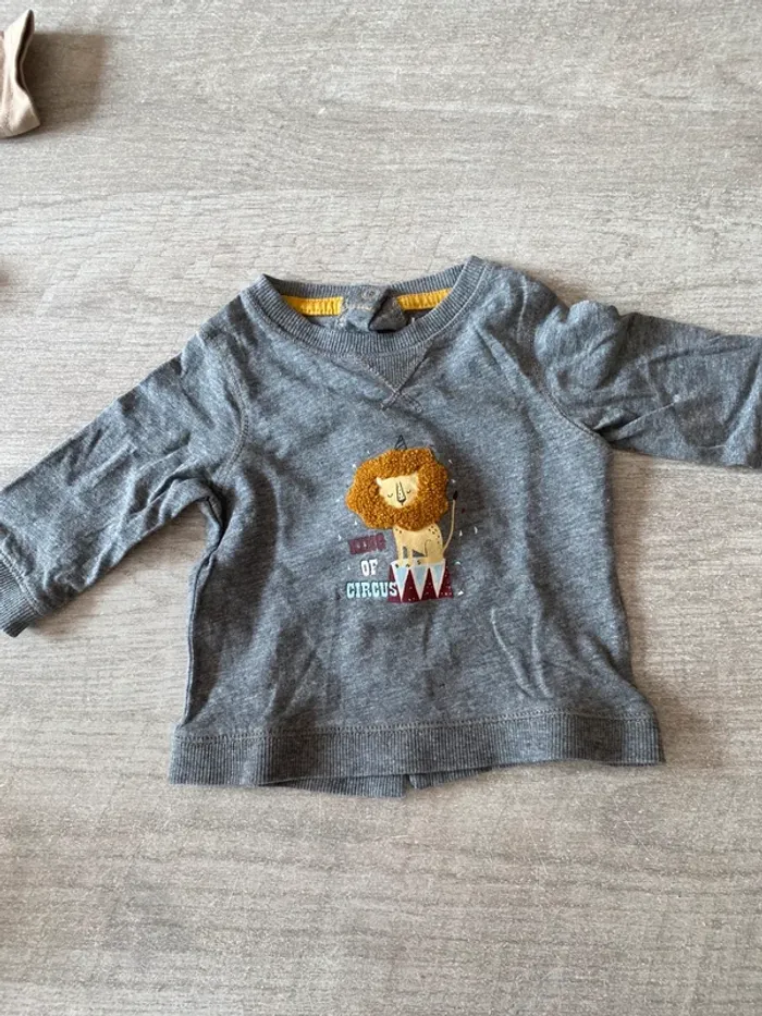 Pull bébé - 3 mois