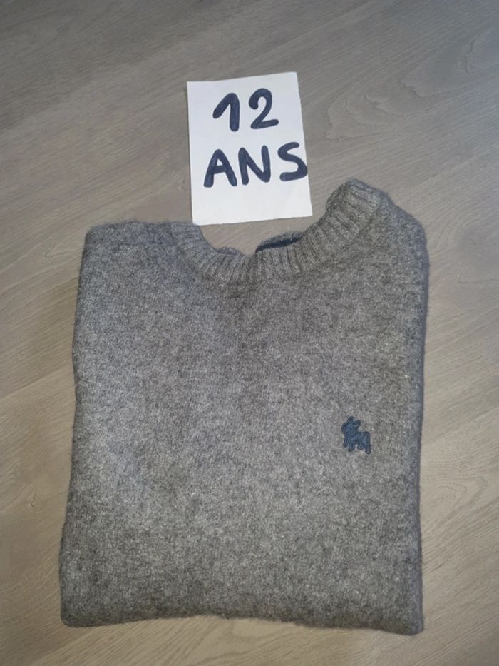 Pull 12ans