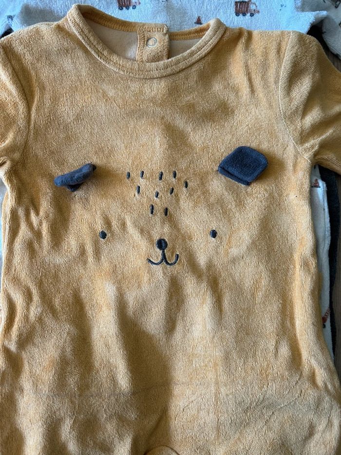Lot 3 pyjamas velour 9 mois - photo numéro 2
