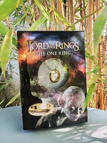 Coffret neuf collier The Lord of The Rings de l'anneau le Seigneur des anneaux : The One Ring