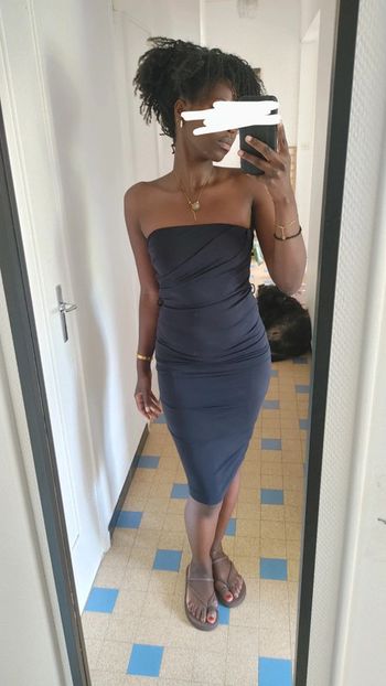 Magnifique robe bustier couleur bleu foncé longue