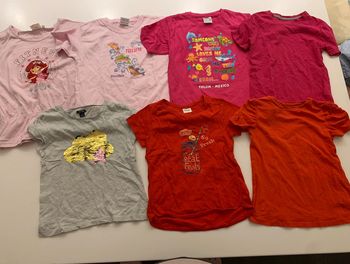 Lot 7 t-shirts manches courtes 5ans