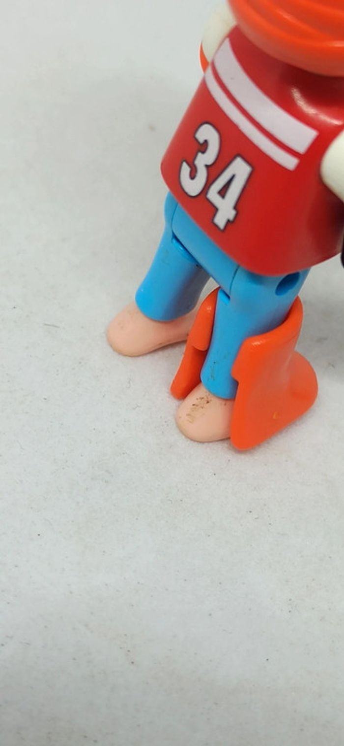 Enfant garçon plâtré blessé avec plâtres et béquille playmobil - photo numéro 5