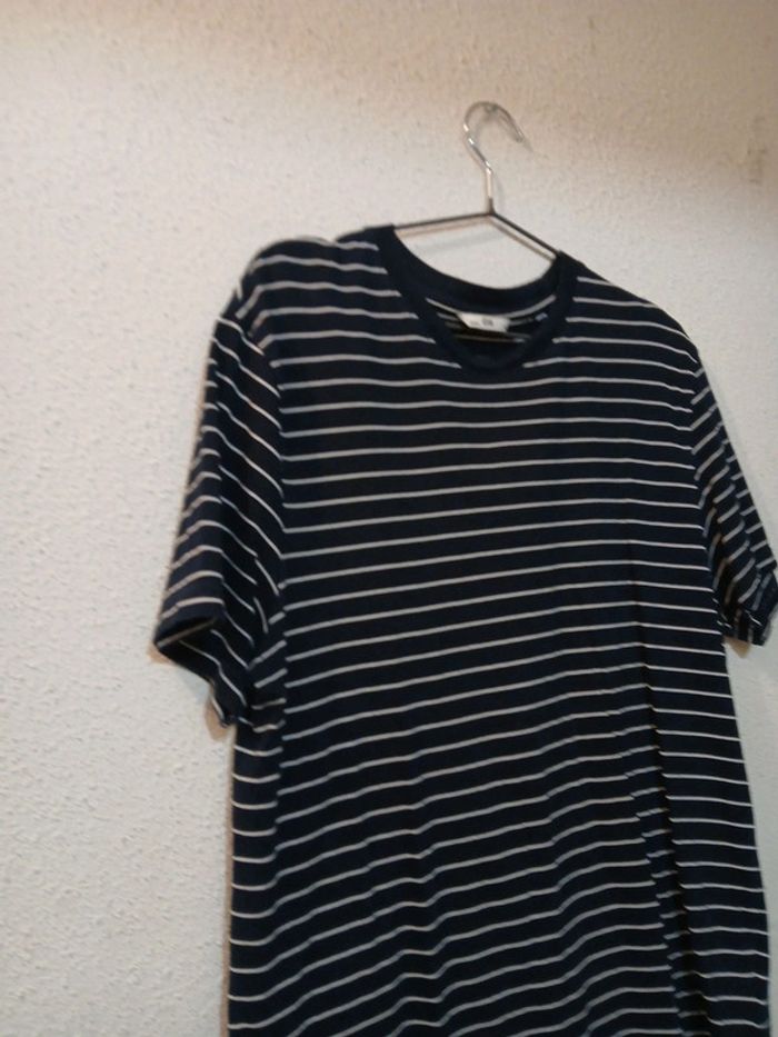 T-shirt femme a rayures basic " C&A" taille M - photo numéro 2