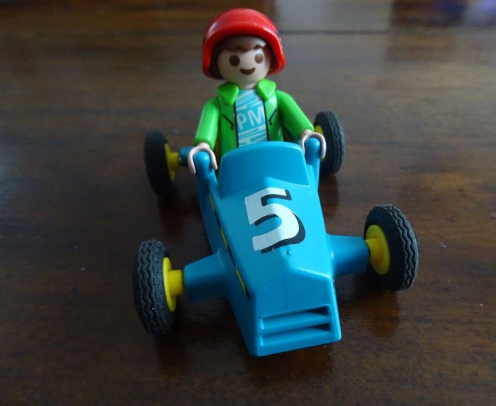 6 petites boites de Playmobil Loisirs - photo numéro 4