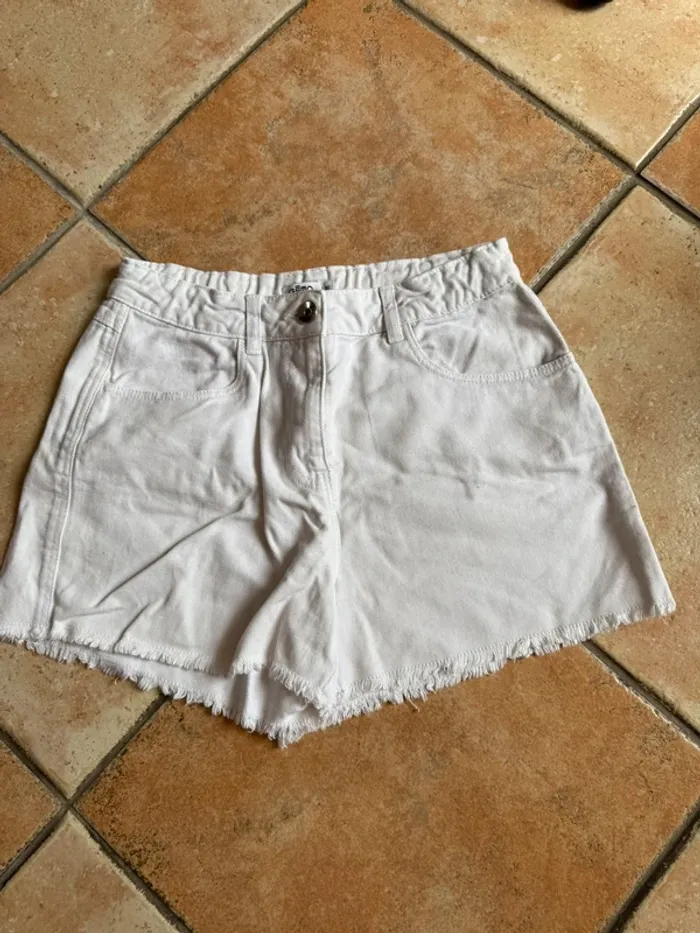 Short blanc à franges taille 16 ans gemo  réglable